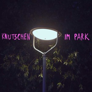 Knutschen Im Park